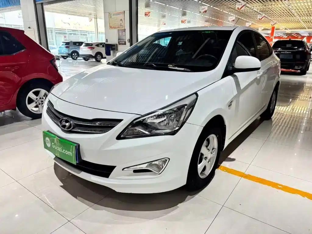 2014 Hyundai Reina 1.4L Manual Intelligent GLS — миниатюра 2