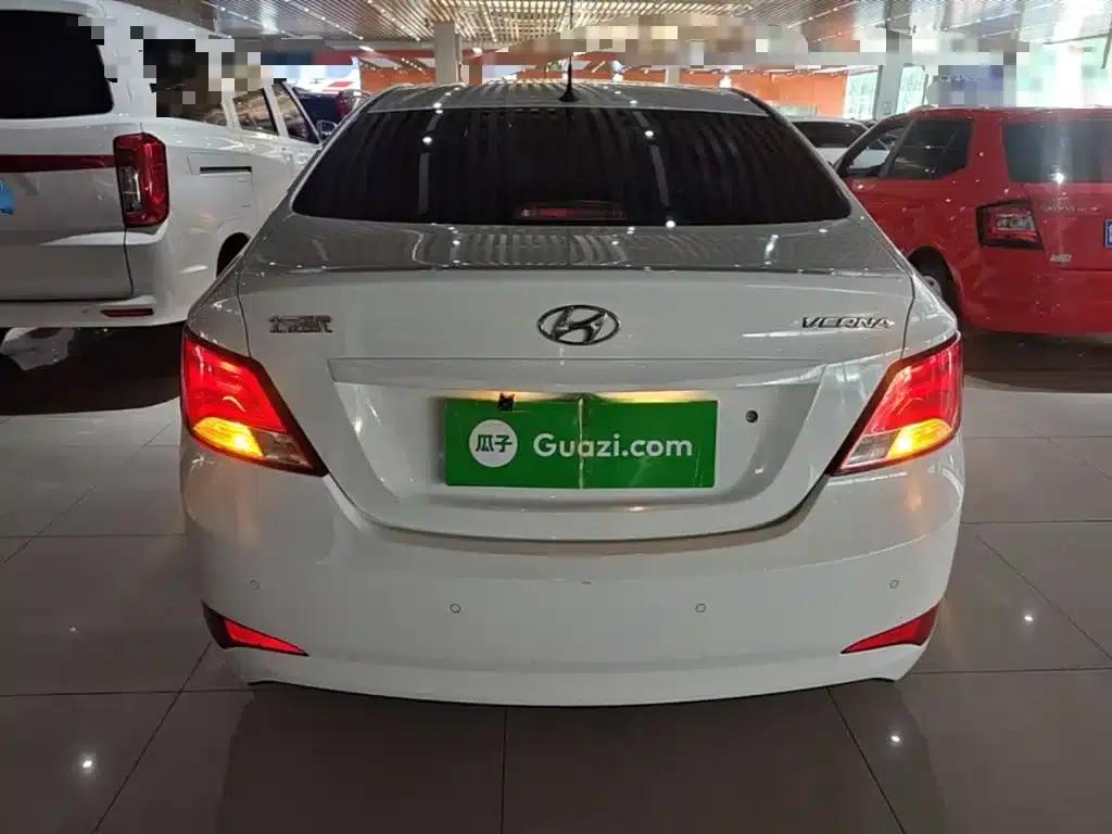 2014 Hyundai Reina 1.4L Manual Intelligent GLS — миниатюра 6