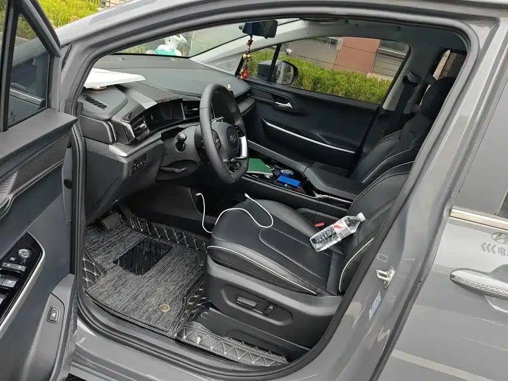 Kusto 2024 270TGDi LUX Premium Edition — миниатюра 14