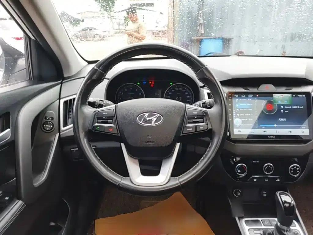 Beijing Hyundai ix25 2017 1.6L Automatic Smart Edition — миниатюра 11