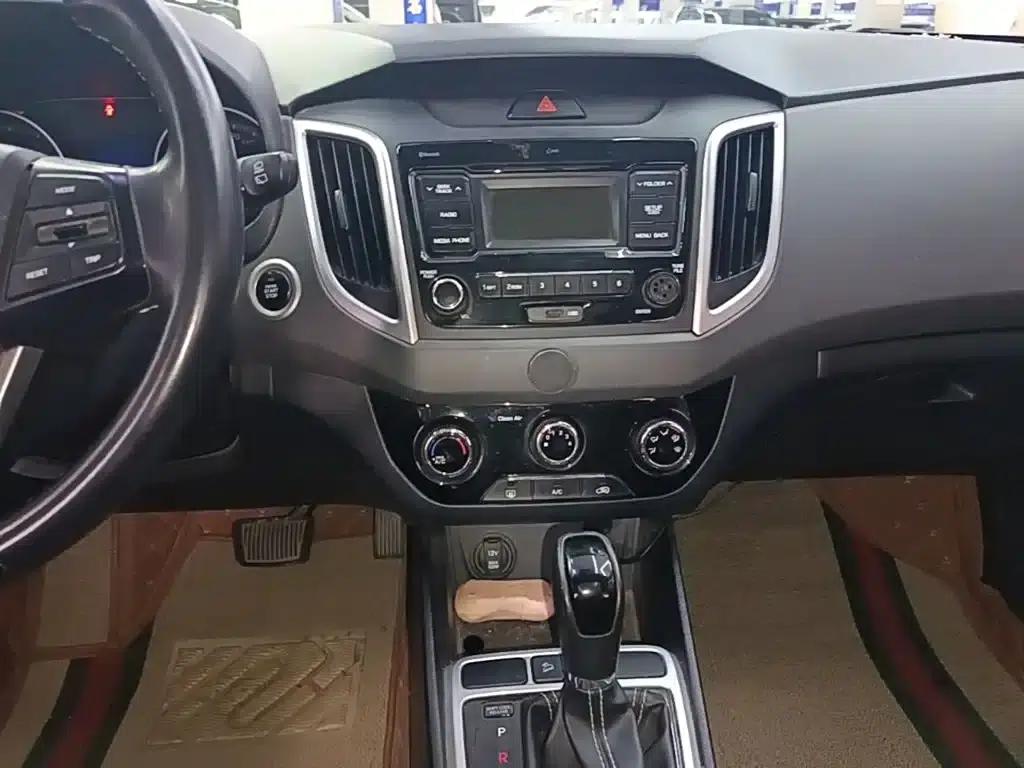 Beijing Hyundai ix25 2017 1.6L Automatic Smart Edition — миниатюра 13