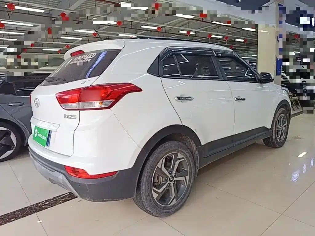 Beijing Hyundai ix25 2017 1.6L Automatic Smart Edition — миниатюра 7
