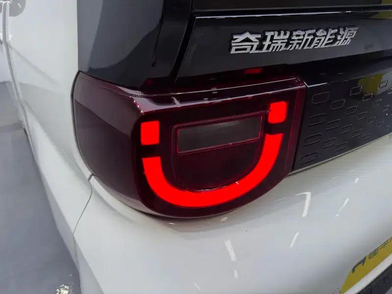 Ice Cream 2023 Rear-Wheel Drive 4-Seat Pure Electric Factory Custom Edition — миниатюра 13
