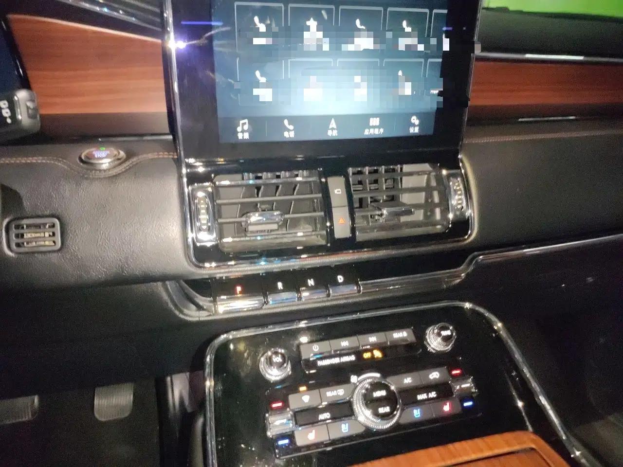 Lincoln Navigator 2019 3.5T Prestige Version China VI Standard — миниатюра 13