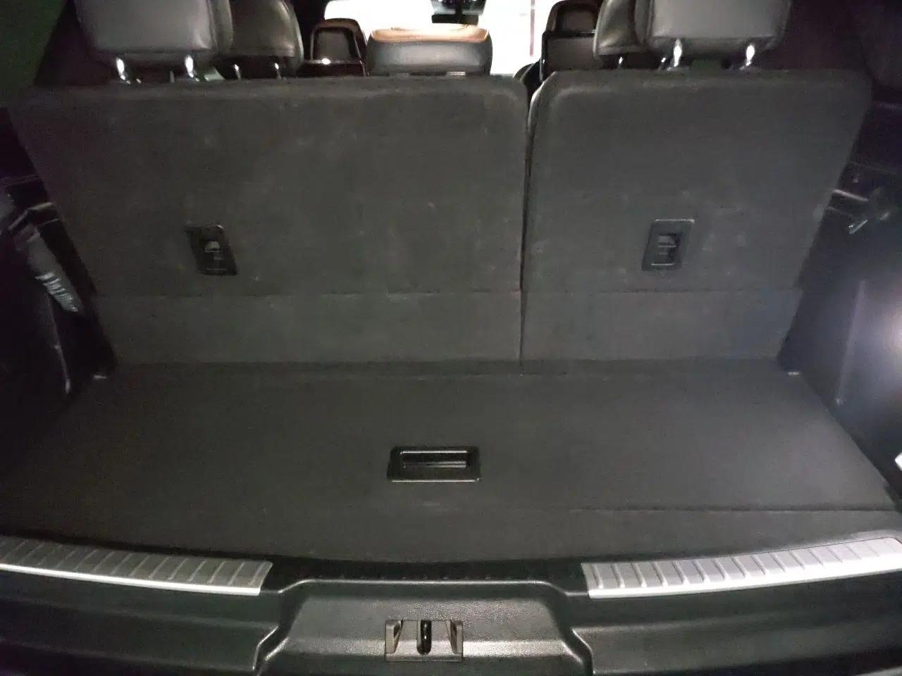 Lincoln Navigator 2019 3.5T Prestige Version China VI Standard — миниатюра 19