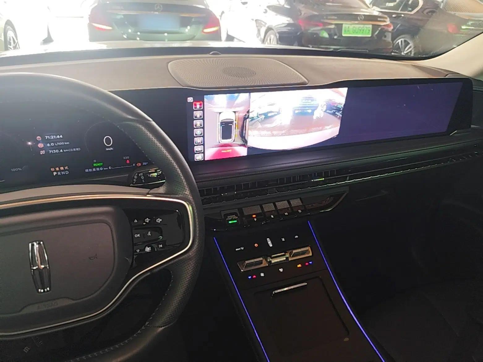 Lincoln Corsair 2024 1.5T Two-Wheel Drive Deluxe Hybrid Version — миниатюра 12