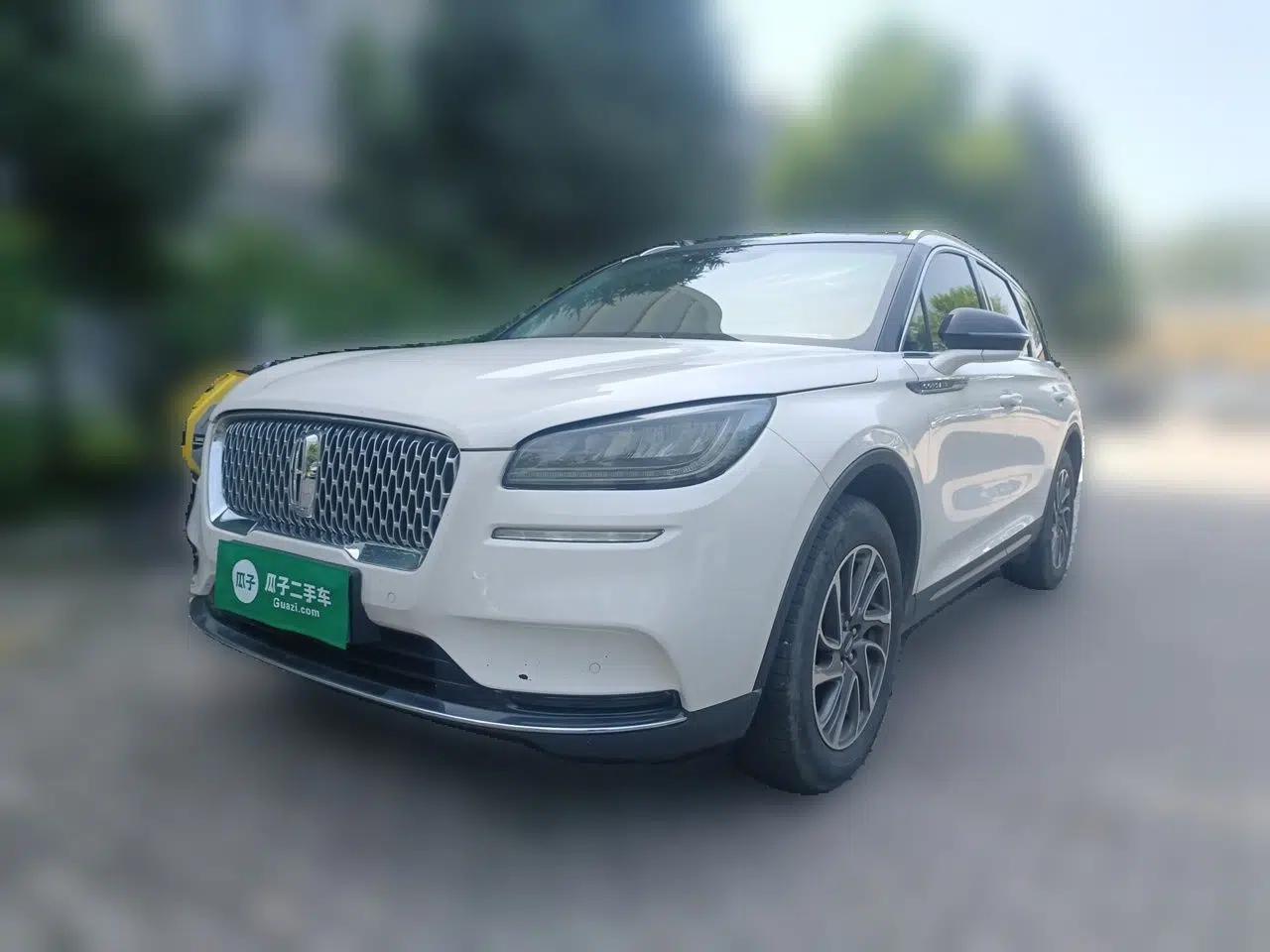 Lincoln Corsair 2022 2.0T Two-Wheel Drive Deluxe Edition — миниатюра 1