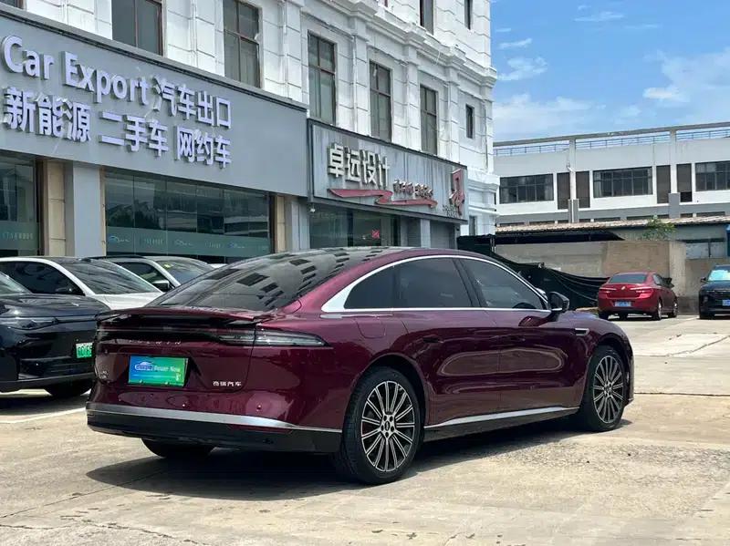 Fengyun A9L 2025 Glory 4WD High-Performance Edition — миниатюра 6