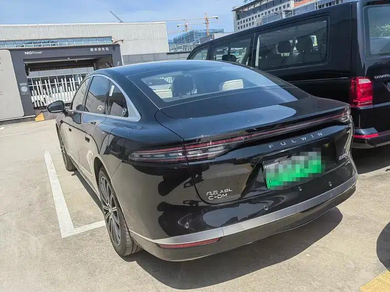Fengyun A9L 2025 Glorious Four-Seat Premium Edition — миниатюра 4