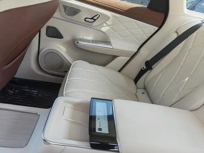 Fengyun A9L 2025 Glorious Four-Seat Premium Edition — миниатюра 7