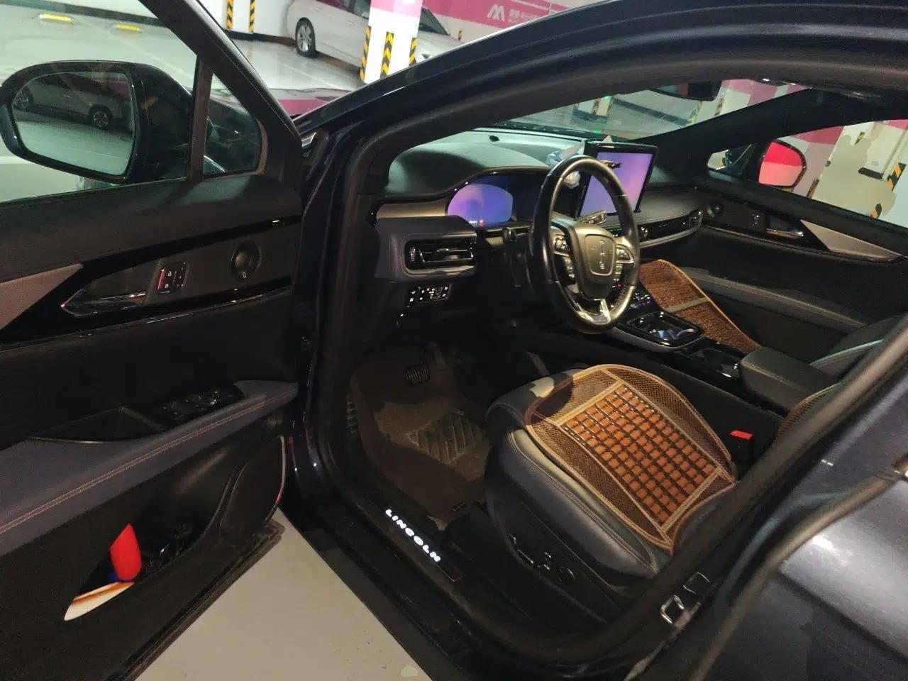 Lincoln Nautilus 2021 2.7T Four-Wheel Drive Prestige Edition — миниатюра 16