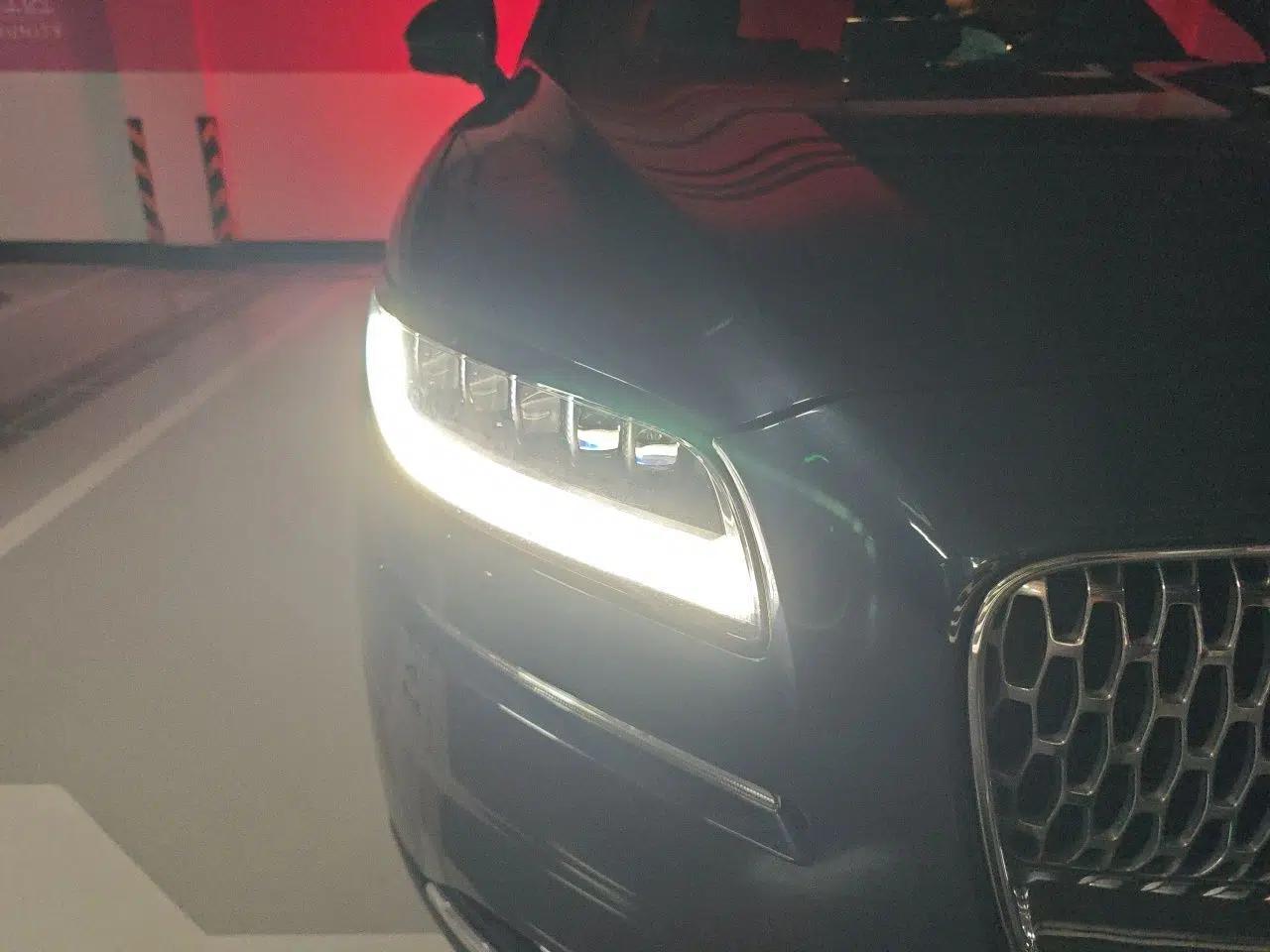 Lincoln Nautilus 2021 2.7T Four-Wheel Drive Prestige Edition — миниатюра 7