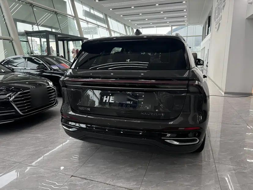 Lincoln Nautilus 2023 2.0T All-Wheel-Drive Luxury Edition — миниатюра 2