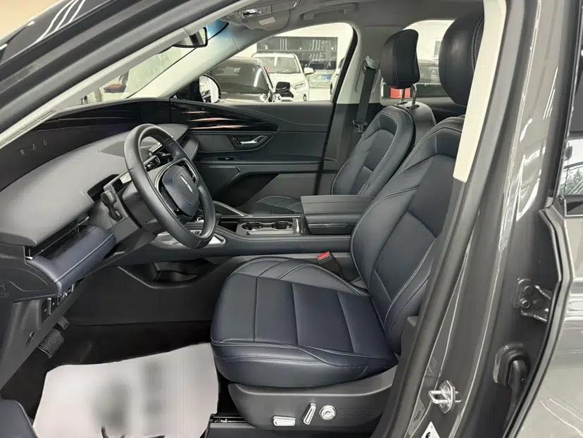Lincoln Nautilus 2023 2.0T All-Wheel-Drive Luxury Edition — миниатюра 12