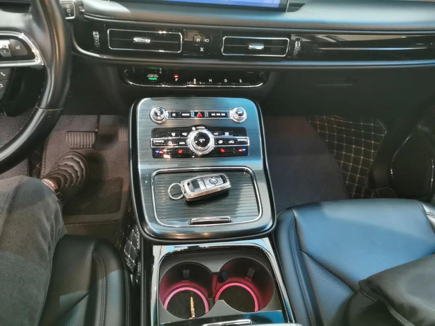 Lincoln Nautilus 2021 2.0T Four-Wheel Drive Luxury Edition — миниатюра 16