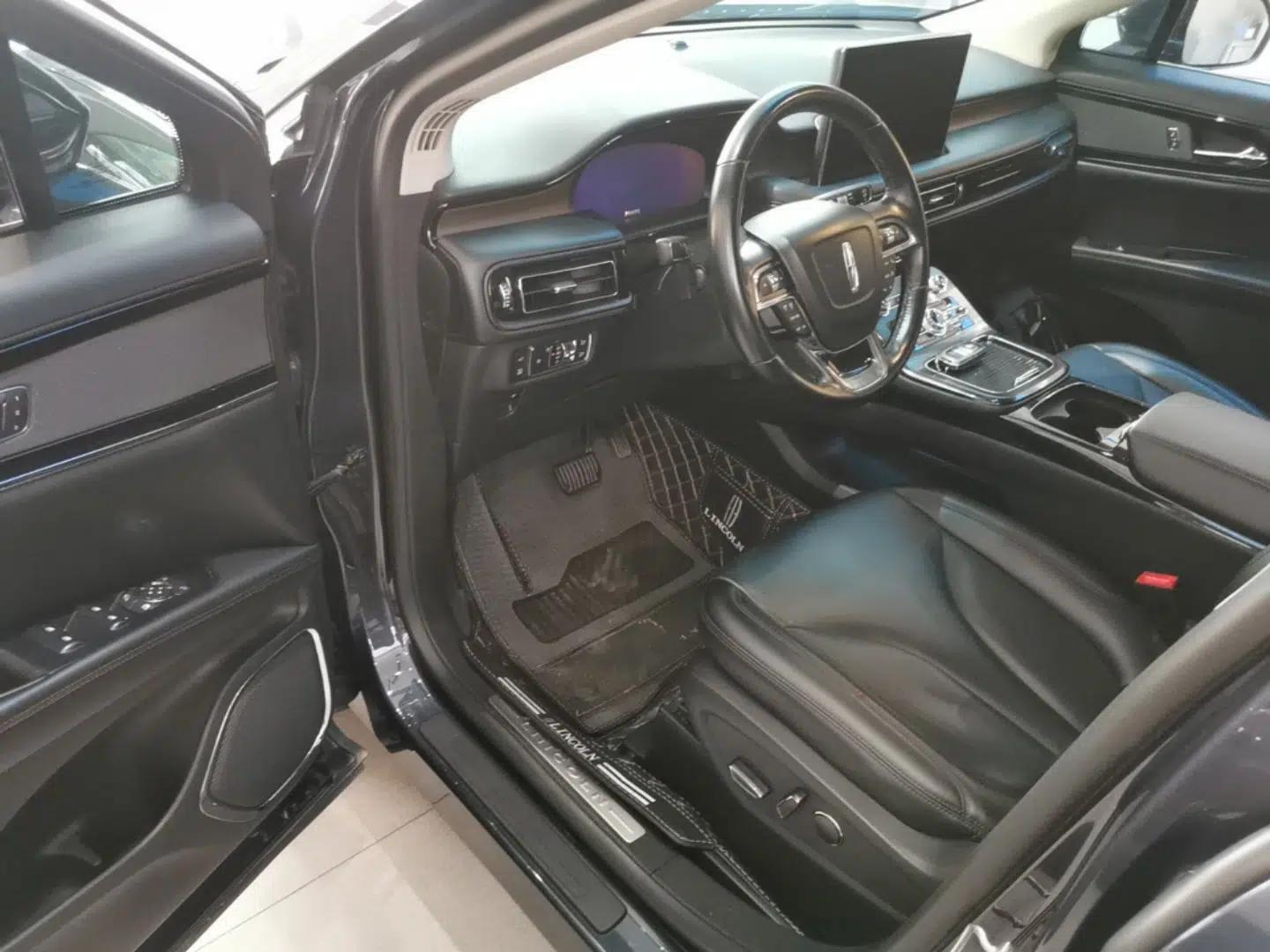 Lincoln Nautilus 2021 2.0T Four-Wheel Drive Luxury Edition — миниатюра 18