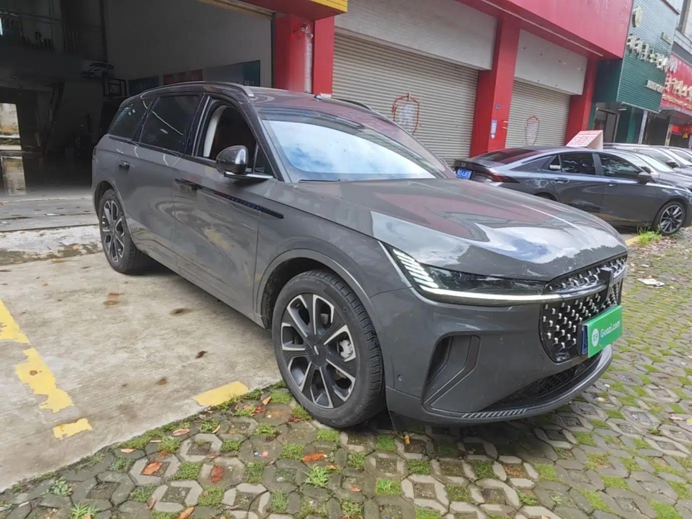 Lincoln Nautilus 2023 2.0T All-Wheel-Drive Zunrui Hybrid Version — миниатюра 3