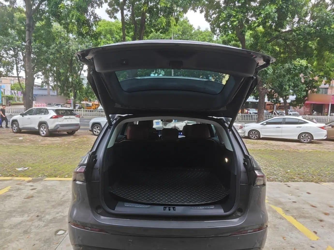 Lincoln Nautilus 2023 2.0T All-Wheel-Drive Zunrui Hybrid Version — миниатюра 22