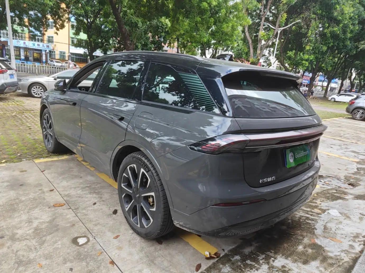 Lincoln Nautilus 2023 2.0T All-Wheel-Drive Zunrui Hybrid Version — миниатюра 4