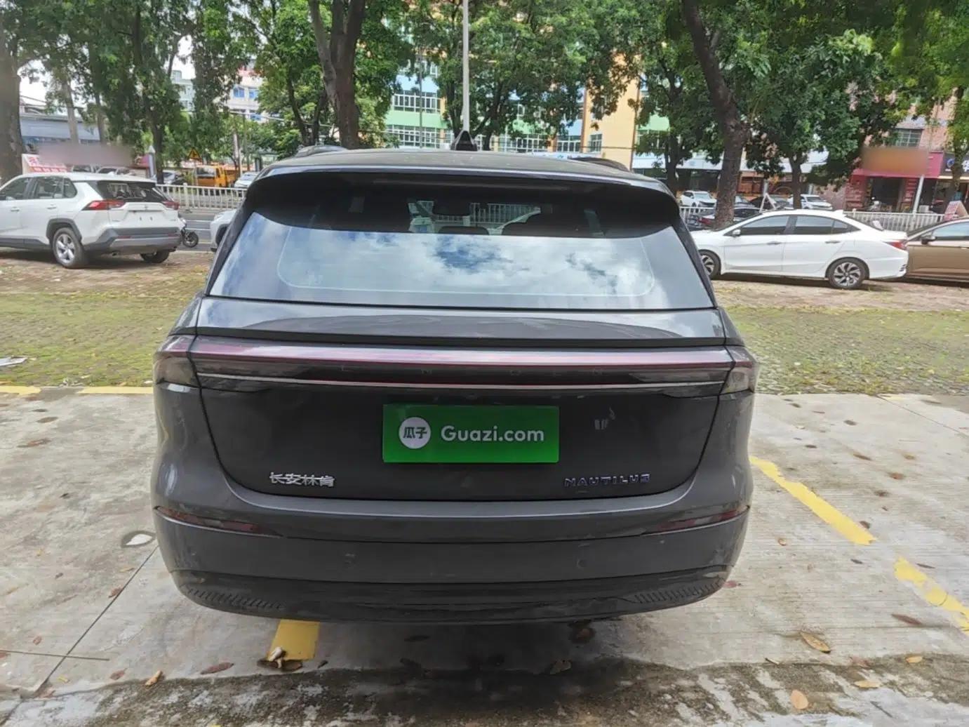 Lincoln Nautilus 2023 2.0T All-Wheel-Drive Zunrui Hybrid Version — миниатюра 5