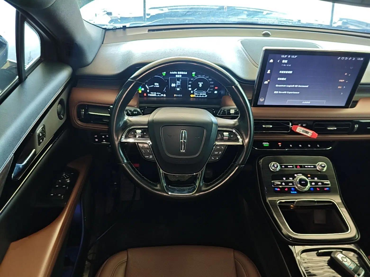 Lincoln Nautilus 2021 2.0T Four-Wheel Drive Luxury Edition — миниатюра 18