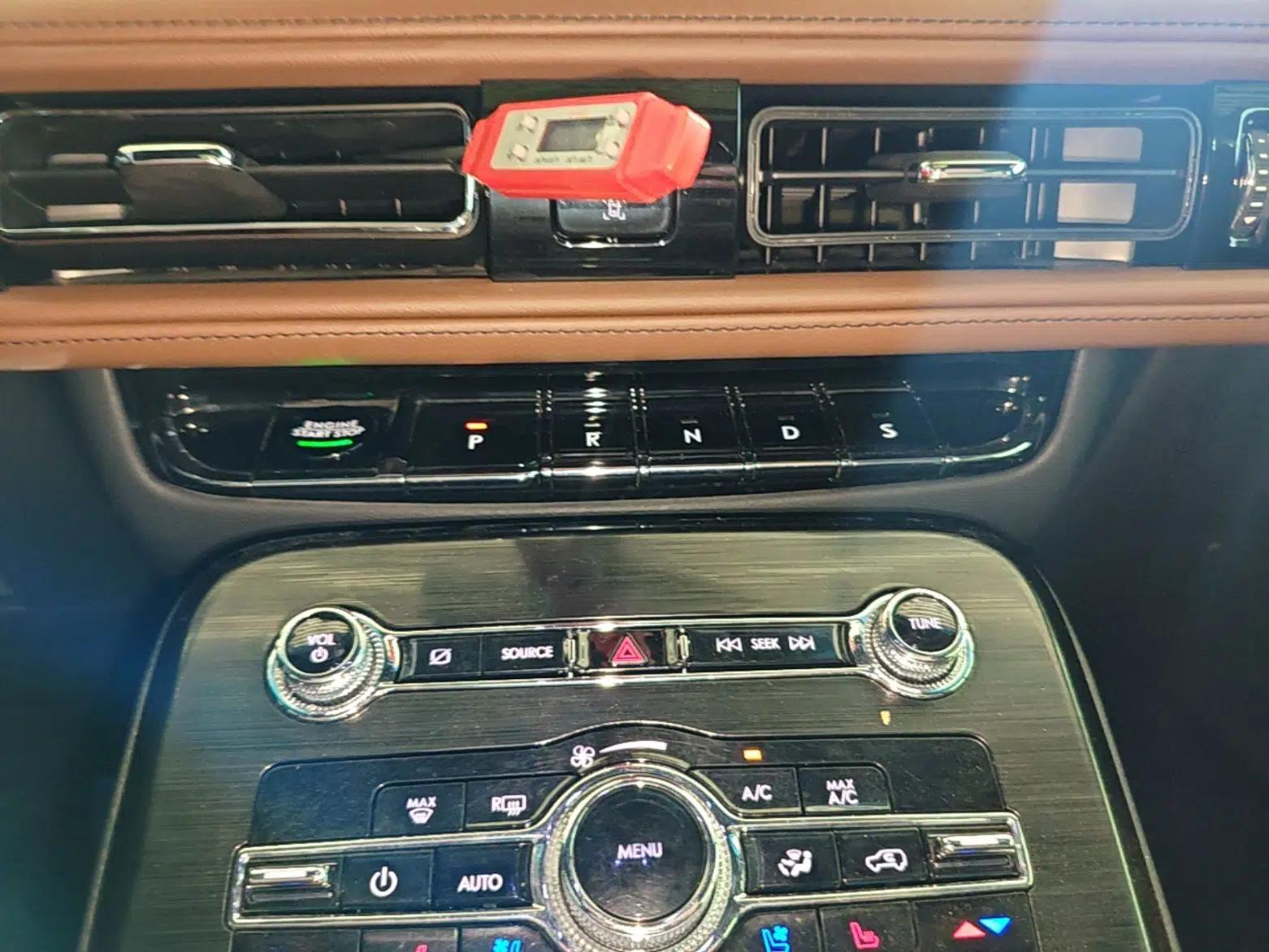 Lincoln Nautilus 2021 2.0T Four-Wheel Drive Luxury Edition — миниатюра 21