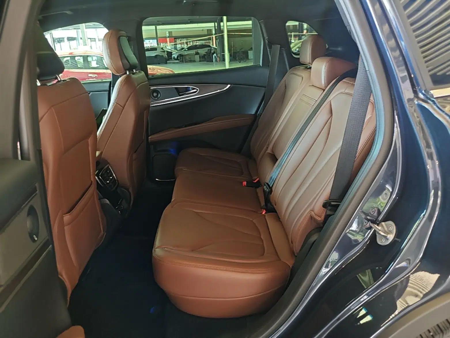 Lincoln Nautilus 2021 2.0T Four-Wheel Drive Luxury Edition — миниатюра 25