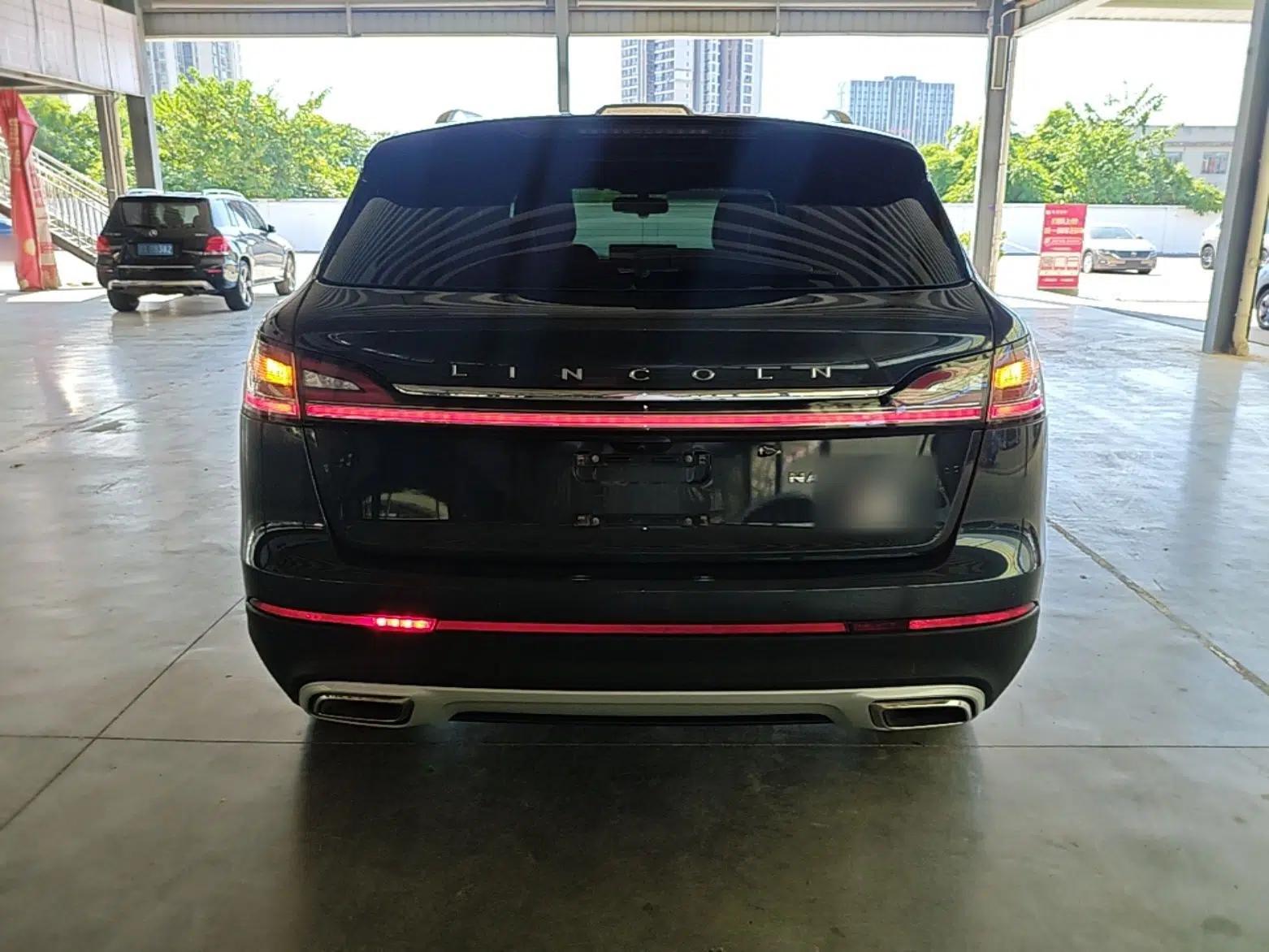 Lincoln Nautilus 2021 2.0T Four-Wheel Drive Luxury Edition — миниатюра 5