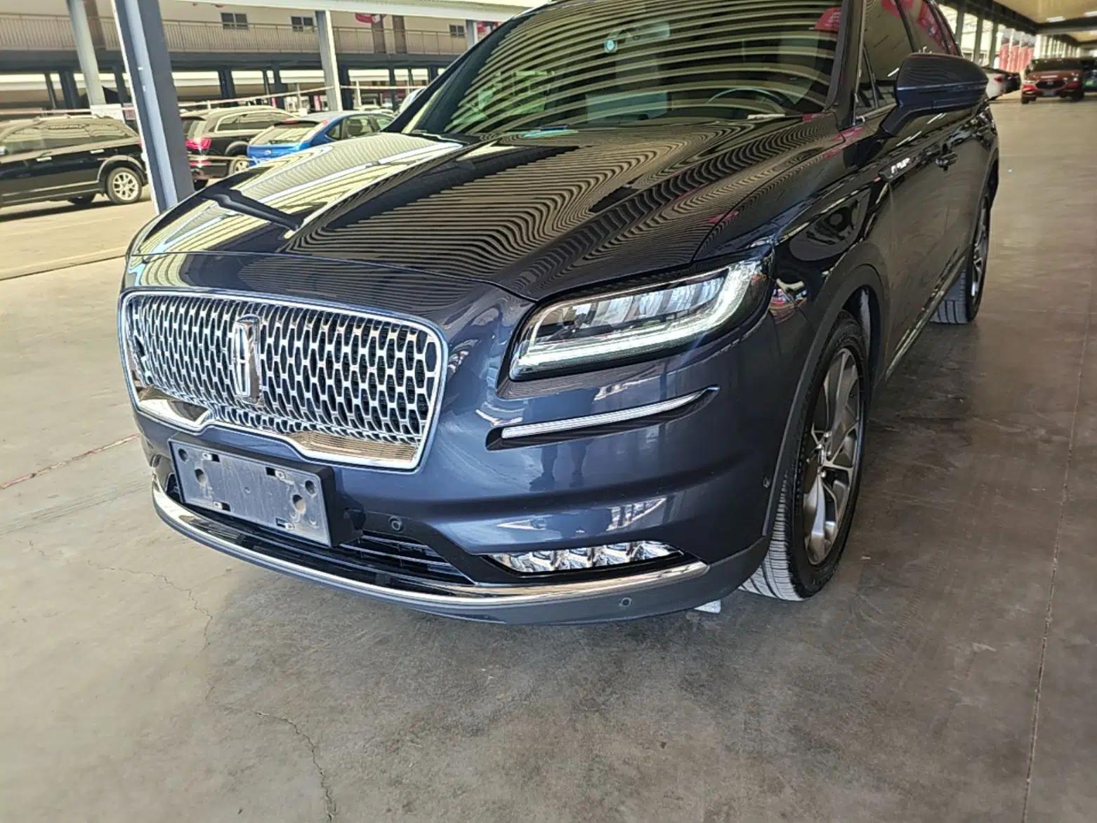 Lincoln Nautilus 2021 2.0T Four-Wheel Drive Luxury Edition — миниатюра 8
