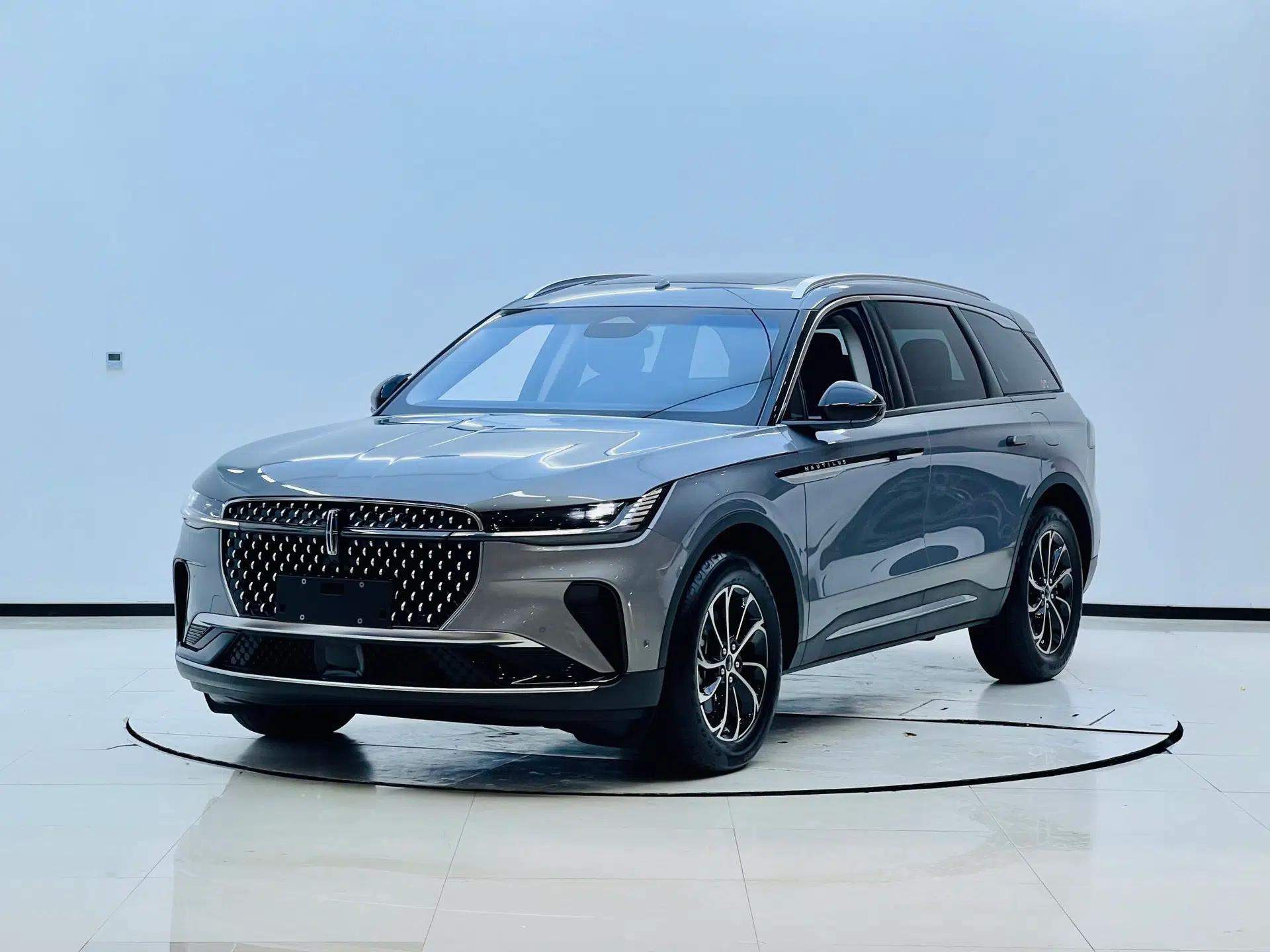 Lincoln Nautilus 2023 2.0T Four-Wheel Drive Luxury Edition — миниатюра 1