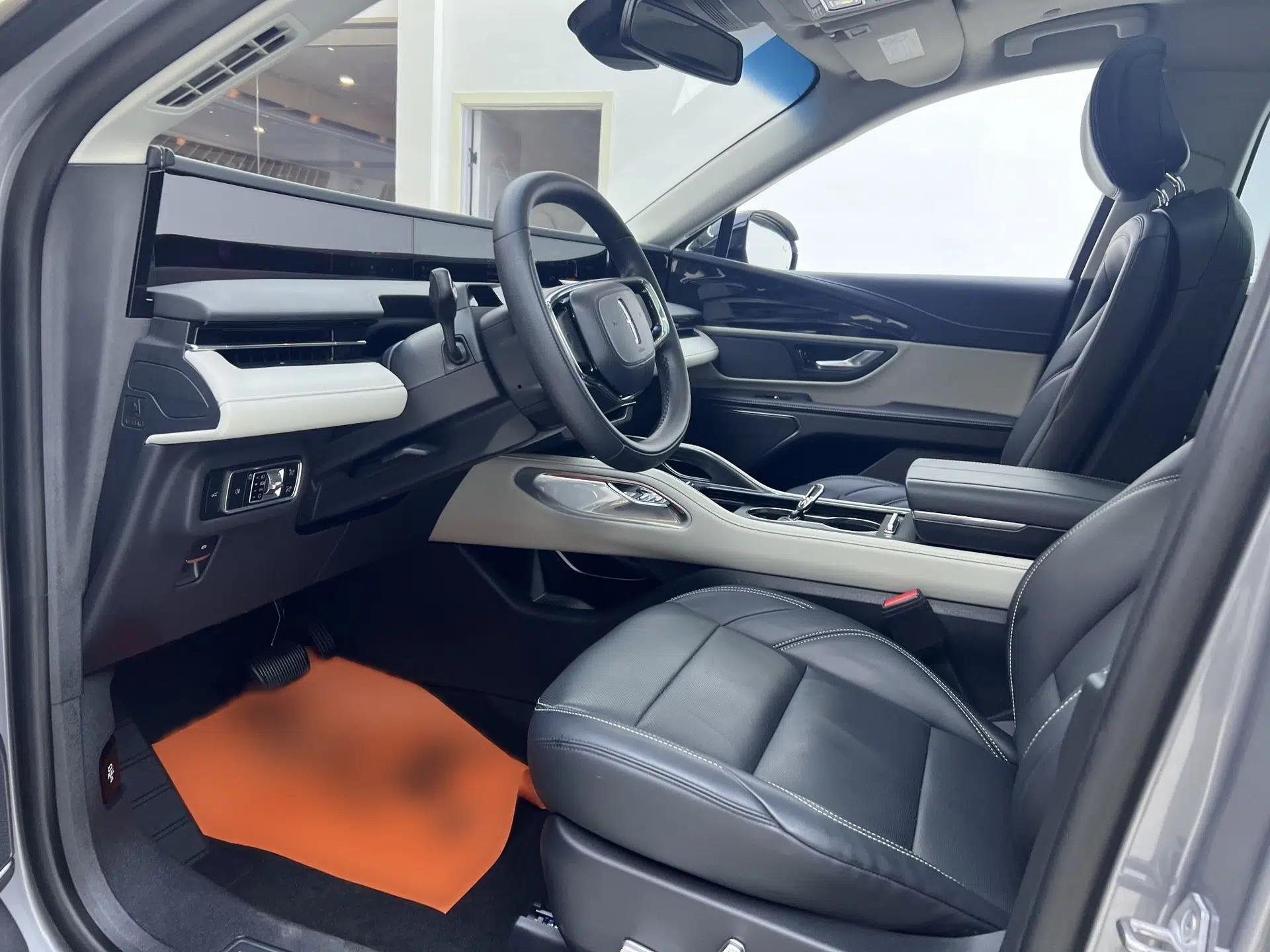 Lincoln Nautilus 2023 2.0T Four-Wheel Drive Luxury Edition — миниатюра 17