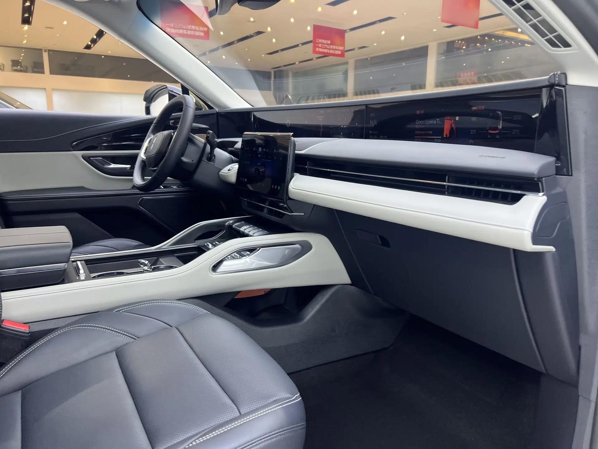 Lincoln Nautilus 2023 2.0T Four-Wheel Drive Luxury Edition — миниатюра 20