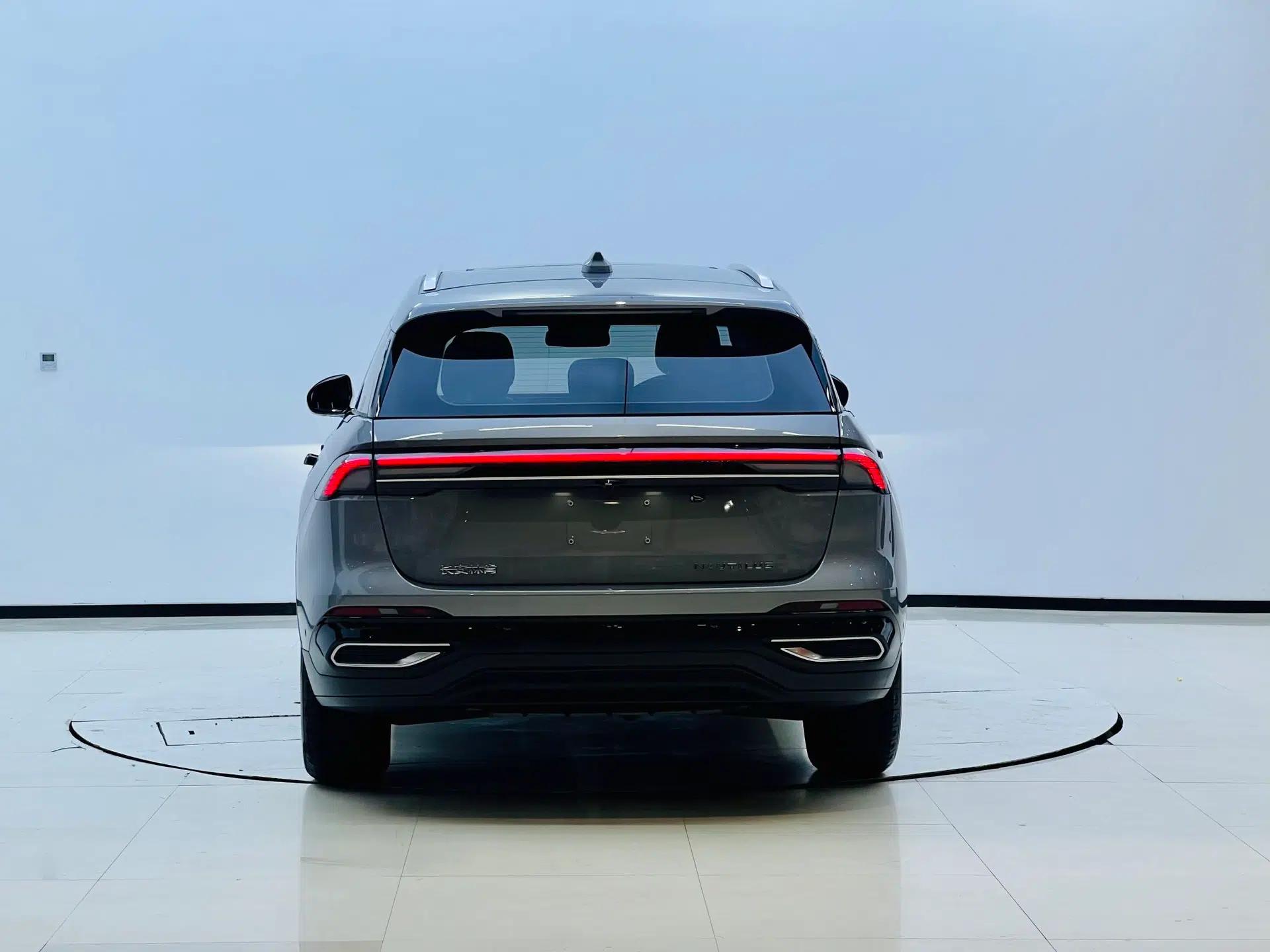Lincoln Nautilus 2023 2.0T Four-Wheel Drive Luxury Edition — миниатюра 5