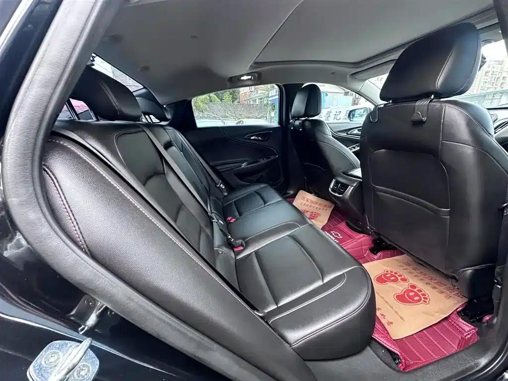 2021 Chevrolet Malibu XL Redline 550T Automatic Sport Edition — миниатюра 15