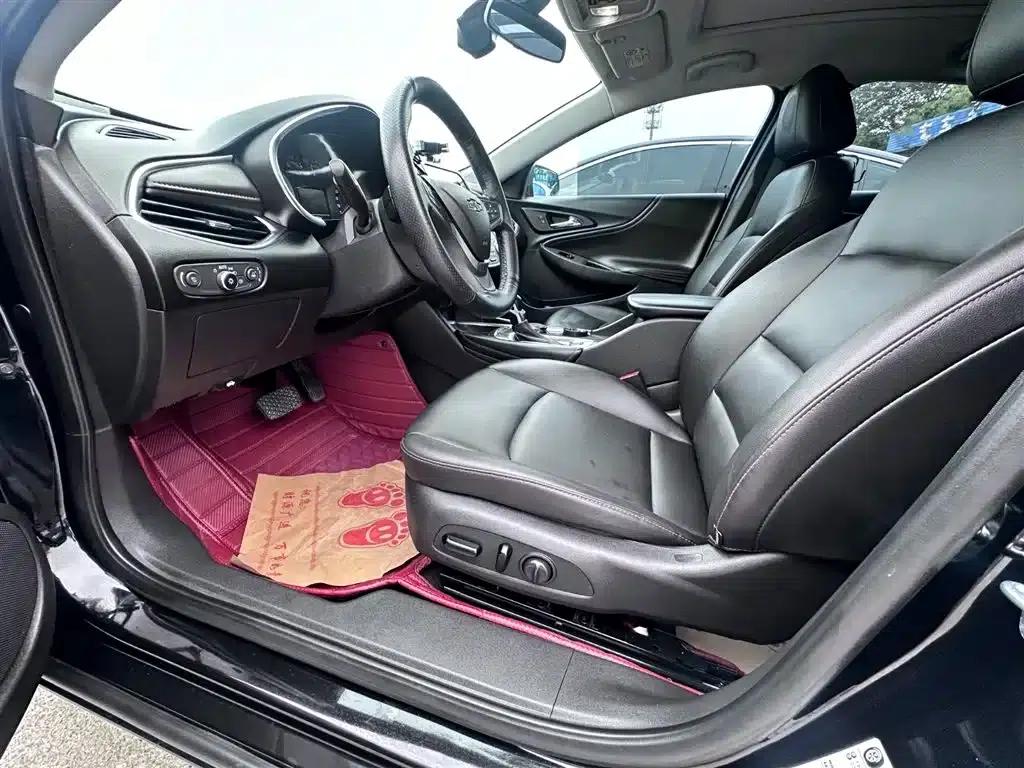 2021 Chevrolet Malibu XL Redline 550T Automatic Sport Edition — миниатюра 7