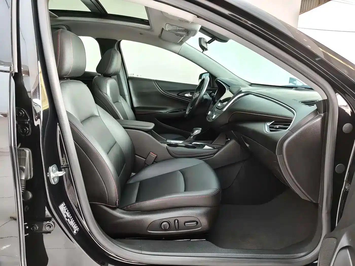 2021 Chevrolet Malibu XL Redline 550T Automatic Sport Edition — миниатюра 10