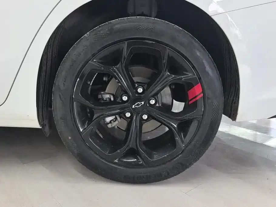 2022 Chevrolet Malibu XL Redline 550T Automatic Dynamic Edition 110th Anniversary Edition — миниатюра 6