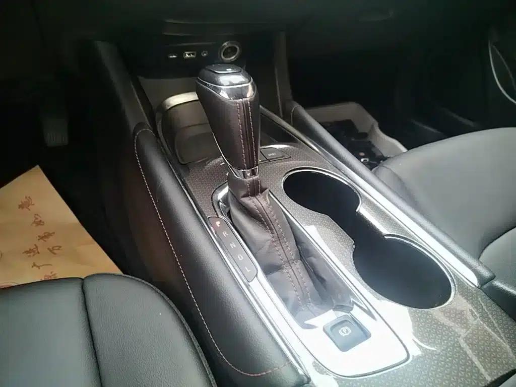 2020 Chevrolet Malibu XL Redline 550T Automatic Sport Edition — миниатюра 14