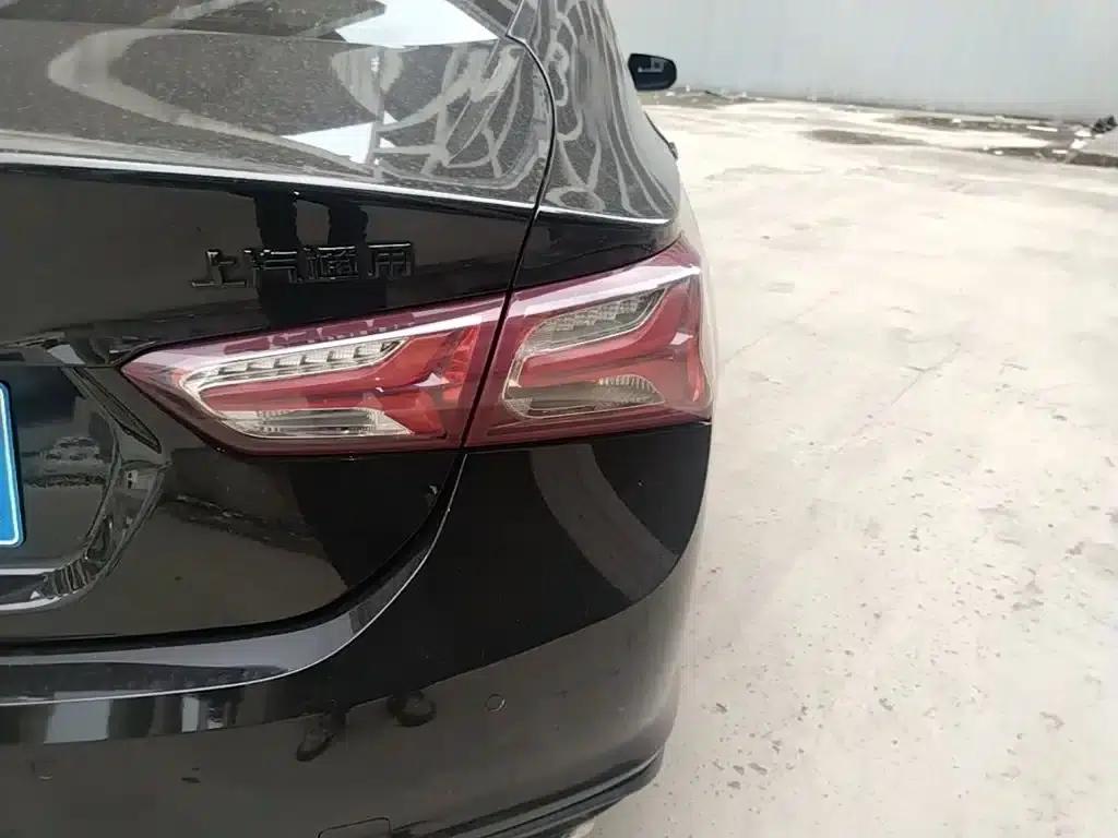 2020 Chevrolet Malibu XL Redline 550T Automatic Sport Edition — миниатюра 8