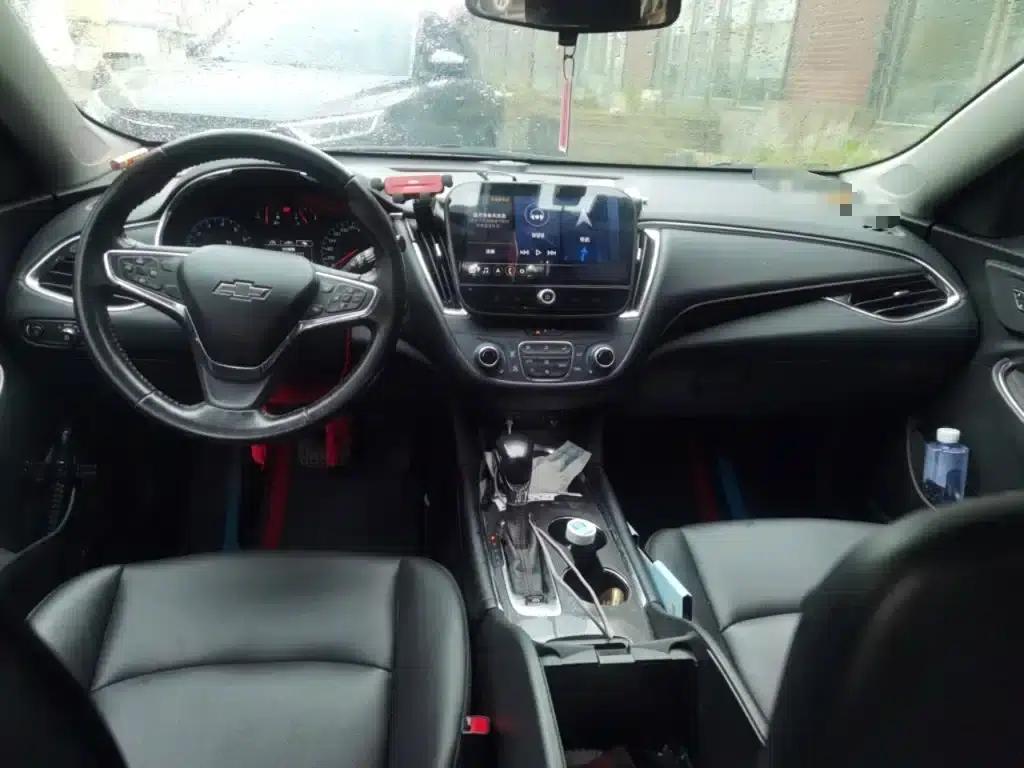 2022 Chevrolet Malibu XL Redline 550T Automatic Sport Edition — миниатюра 6
