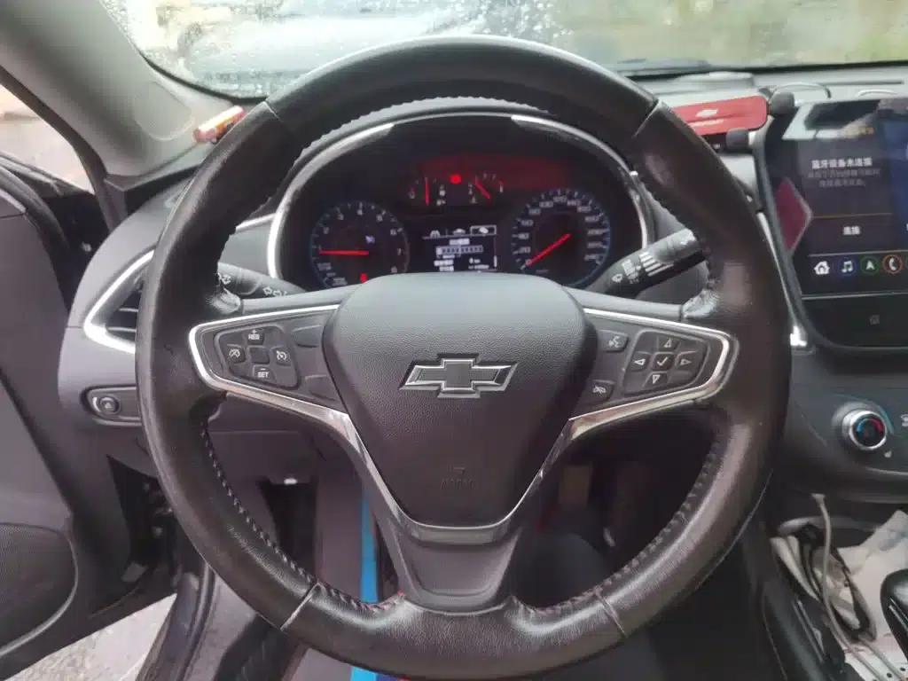 2022 Chevrolet Malibu XL Redline 550T Automatic Sport Edition — миниатюра 7
