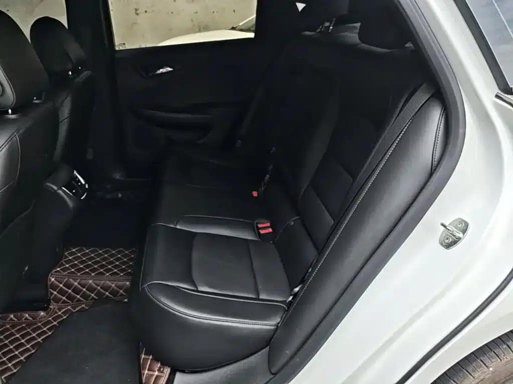 2018 Chevrolet Malibu XL 530T Automatic Elite Edition — миниатюра 17