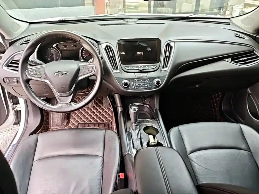 2018 Chevrolet Malibu XL 530T Automatic Elite Edition — миниатюра 10