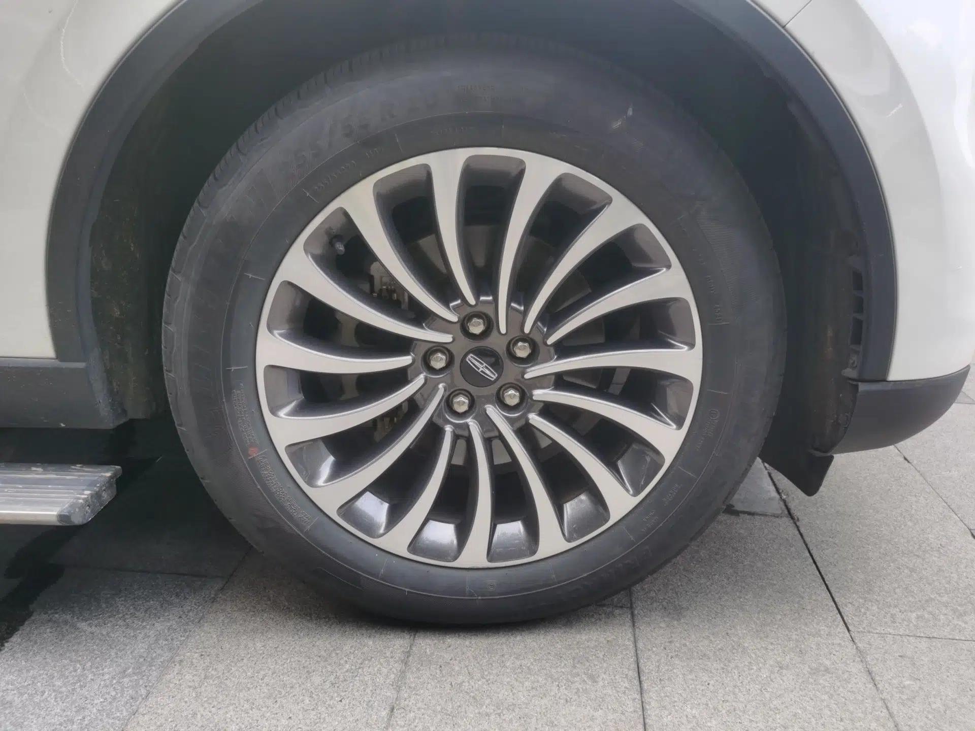 Lincoln Aviator 2021 3.0T V6 Four-Wheel Drive Zunya Edition — миниатюра 8