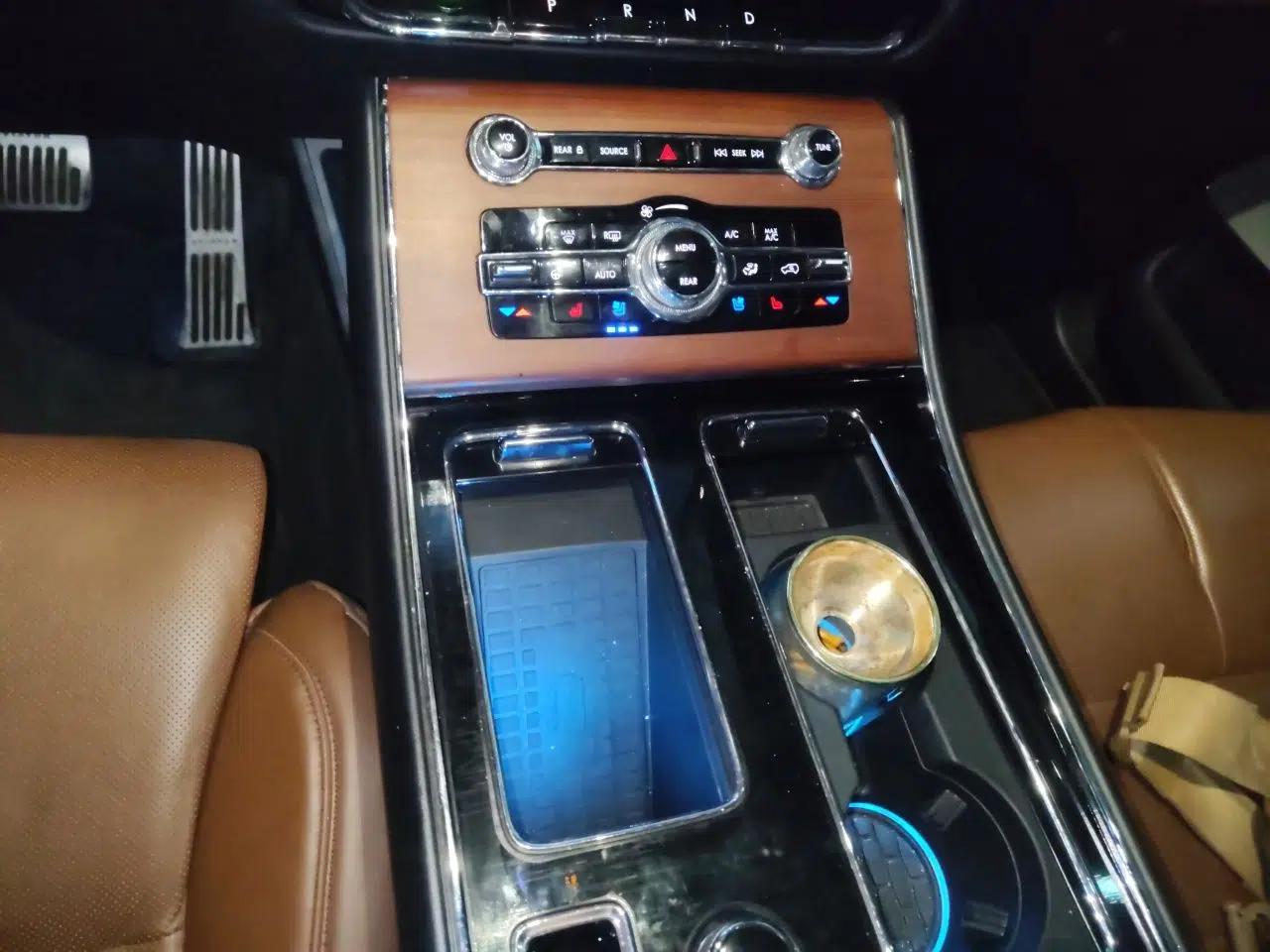 Lincoln Aviator 2020 3.0T V6 All-Wheel Drive Executive Version — миниатюра 14
