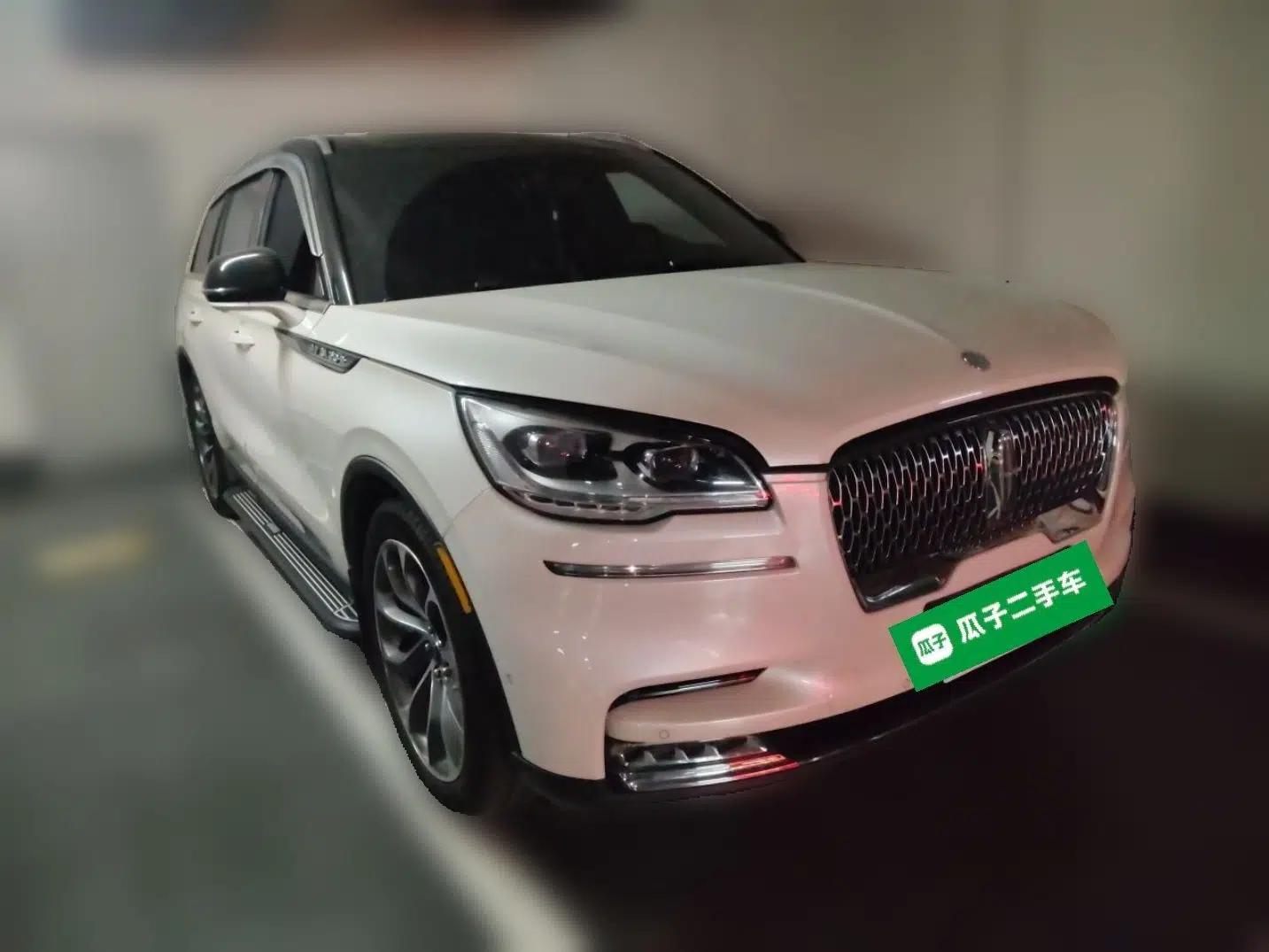 Lincoln Aviator 2020 3.0T V6 All-Wheel Drive Executive Version — миниатюра 3