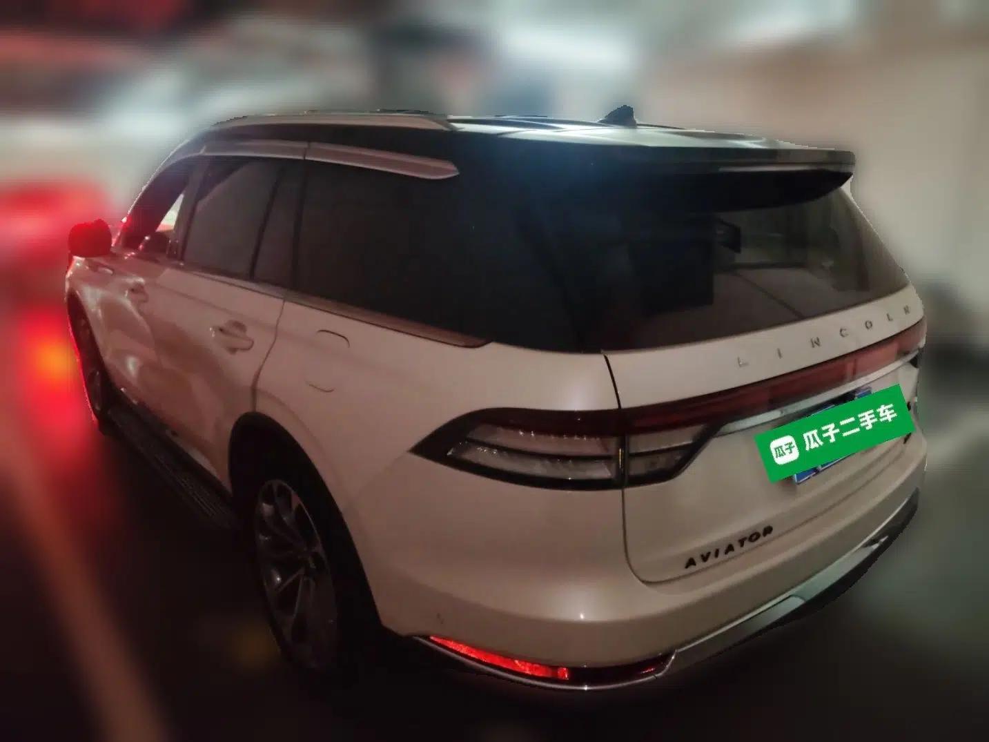 Lincoln Aviator 2020 3.0T V6 All-Wheel Drive Executive Version — миниатюра 4