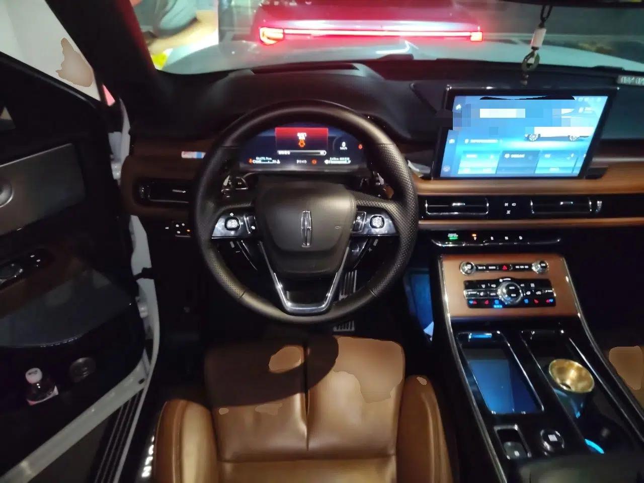 Lincoln Aviator 2020 3.0T V6 All-Wheel Drive Executive Version — миниатюра 10
