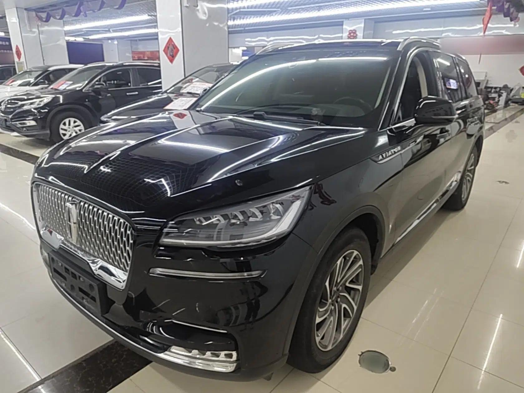 Lincoln Aviator 2020 3.0T V6 Four-Wheel Drive Premium Edition — миниатюра 1