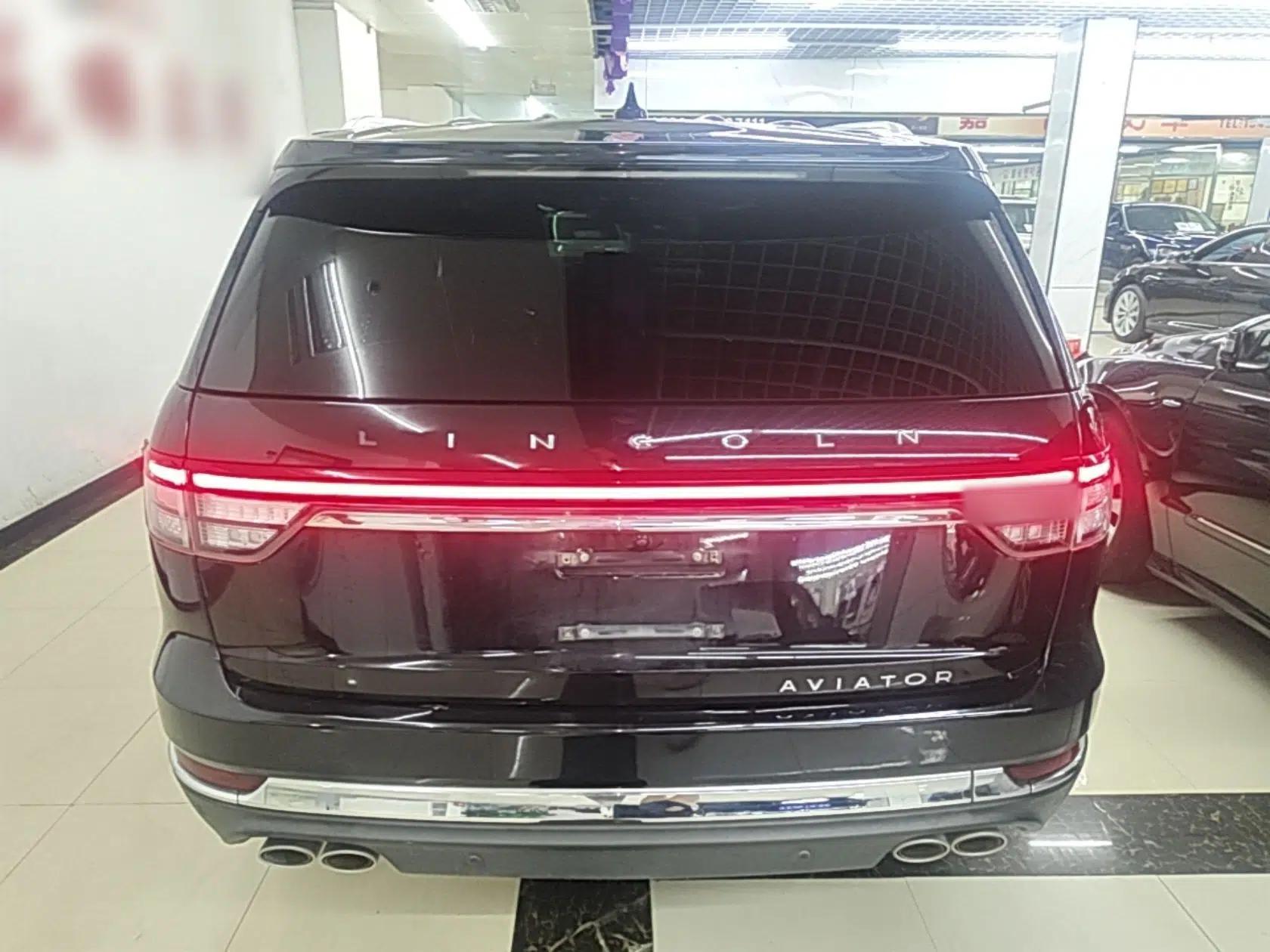 Lincoln Aviator 2020 3.0T V6 Four-Wheel Drive Premium Edition — миниатюра 5